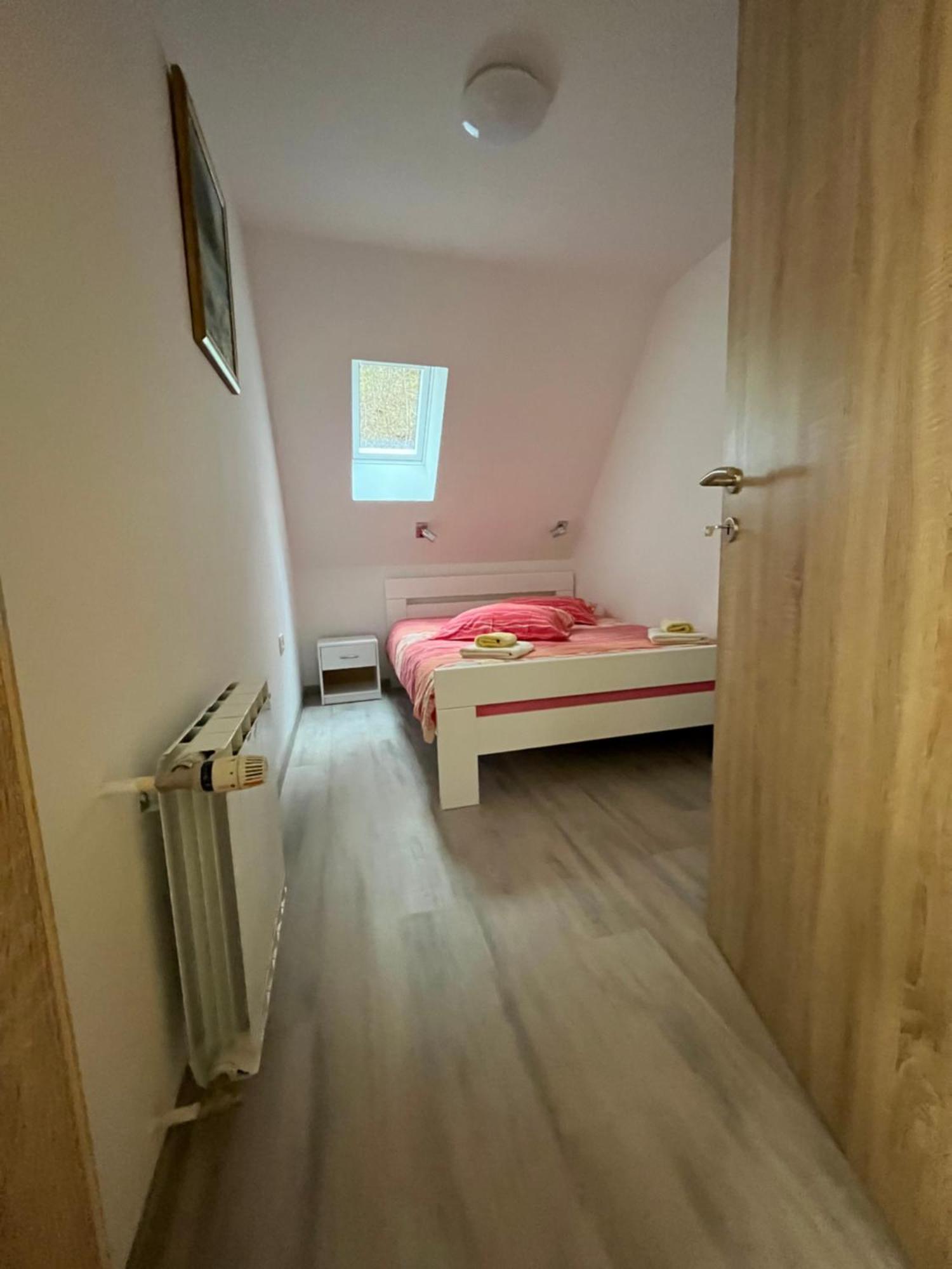 Apartmaji In Sobe Cuder Soča الغرفة الصورة